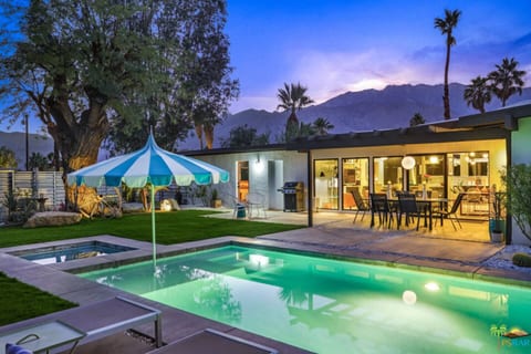 Hugh Kaptur's Palm Springs Getaway