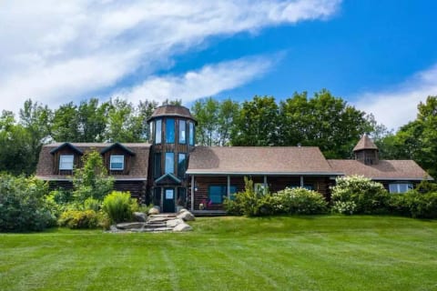 14 Acre Waterfront estate on Lake Champlain