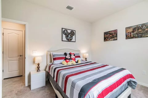 SR7424 - ♥LUXURY BRAND NEW Cozy Pool Townhouse near to Disney♥