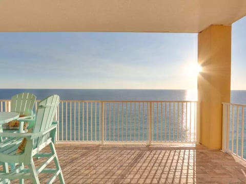 Tropic Winds 1309 (2BR)