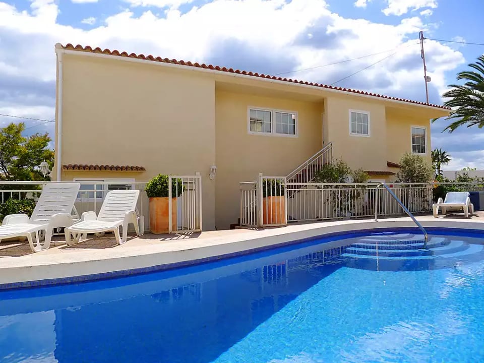 B&B - Calp