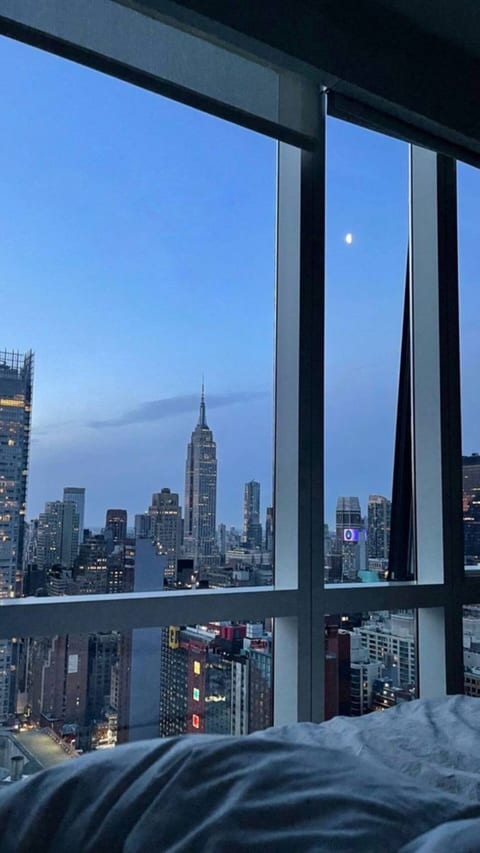 Room with The Best View of Manhattan New York