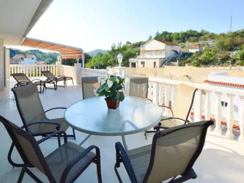 Villa Kursar