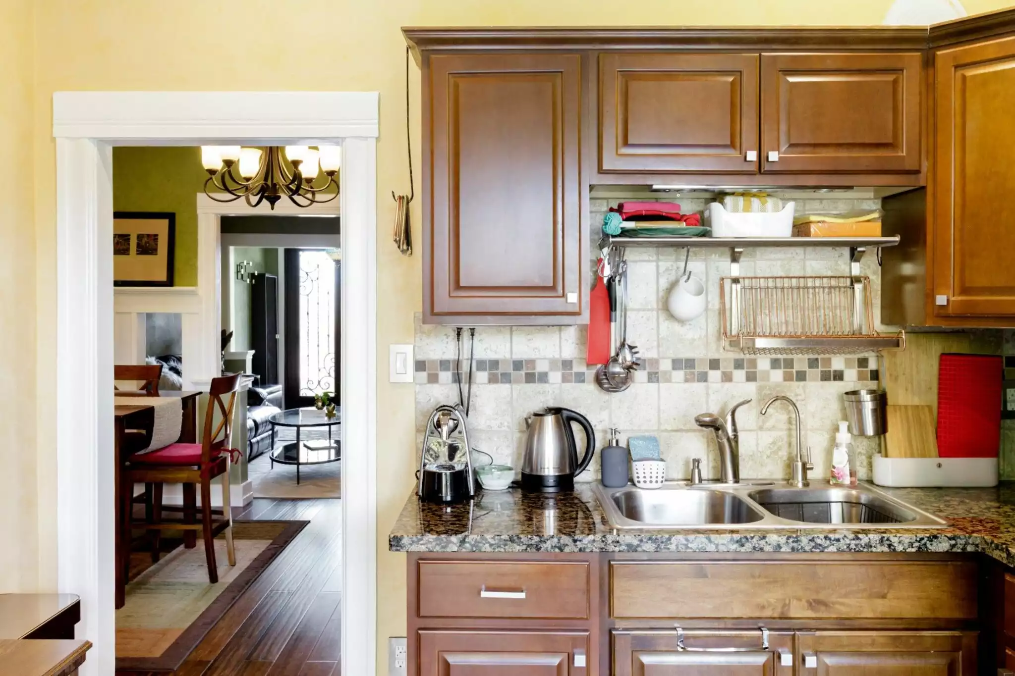 California Craftsman — Urban Oasis - Emeryville California Craftsman — Urban Oasis - Emeryville