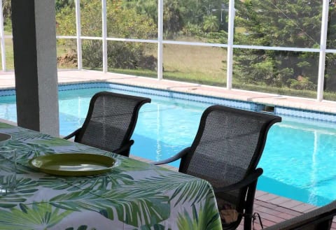 Maria Maria Vacation Home | Heated Pool | Lake view