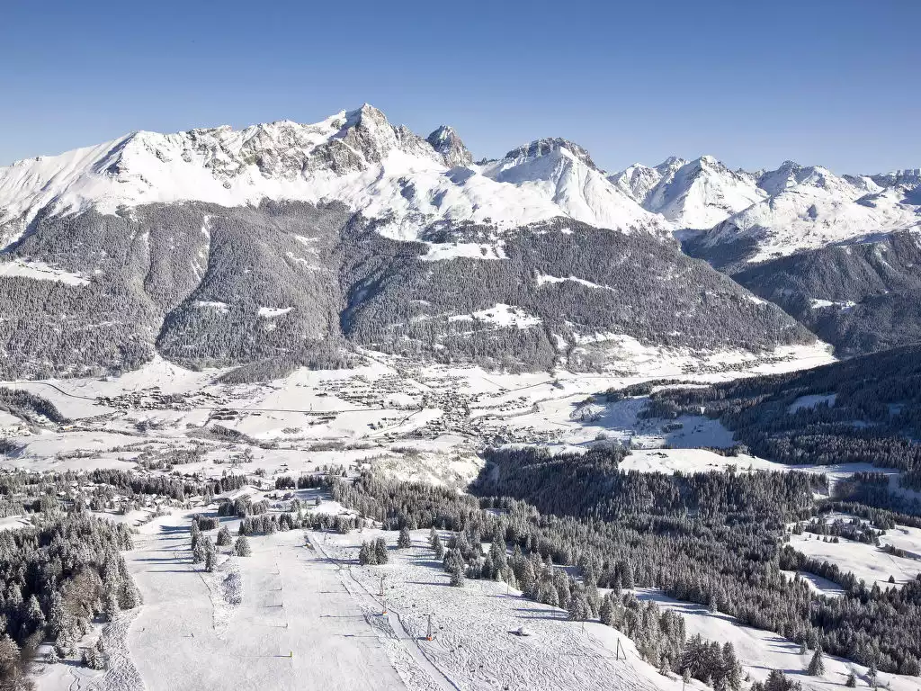 Sur Baselgia - Scharans Sur Baselgia - Scharans
