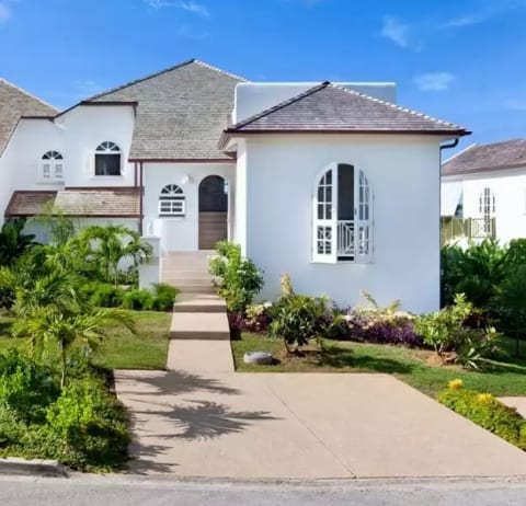 Coral Blu - Royal Westmoreland