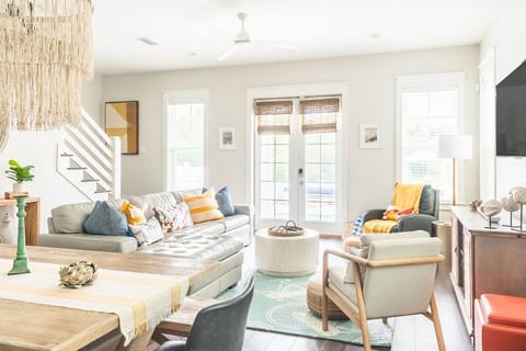 PCB Beach House w/ Private Salt Pool
