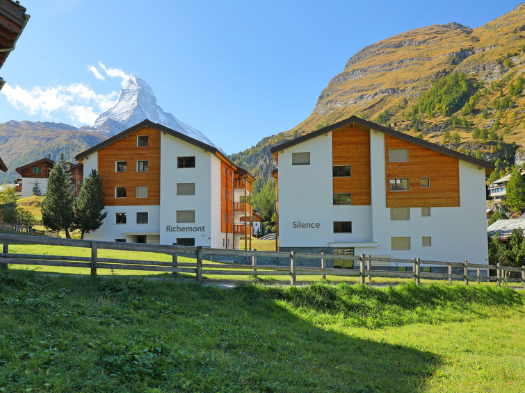 House - Silence - Zermatt