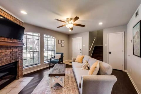 Frisco Getaway! Pets Welcome!