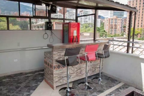 4 Bedroom combo PH and 1 Bedroom Private Roof 