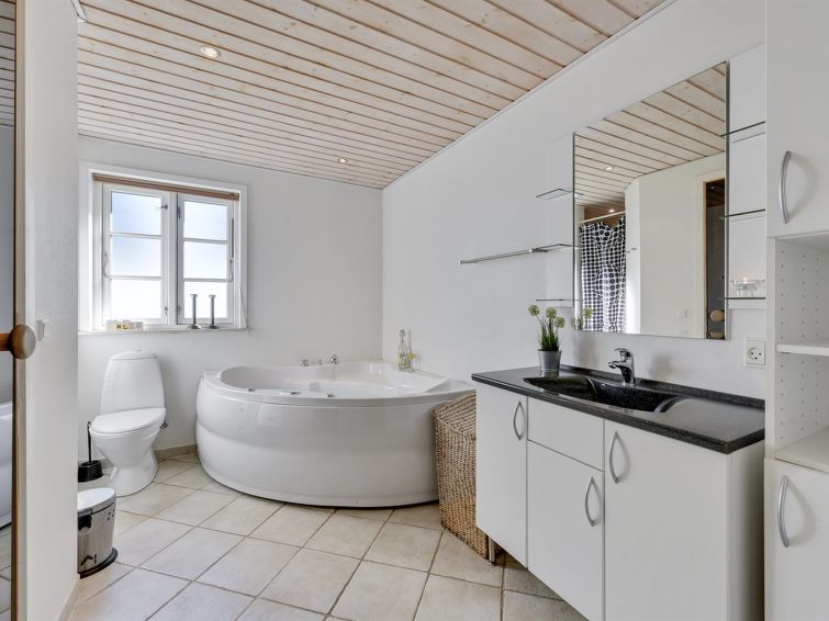 Bathroom - Nadica - 25km from the sea in Western Jutland - Skjern