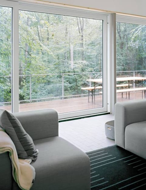 Living room, vie of back deck, Photo by: Bertrand Cavalier