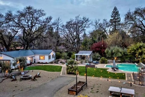 Sonoma Creek Retreat (Extended Stay)