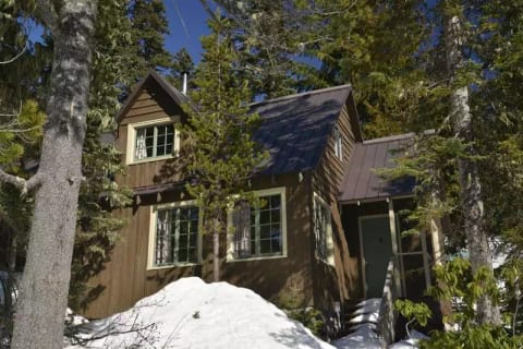 Trails Out Lodge