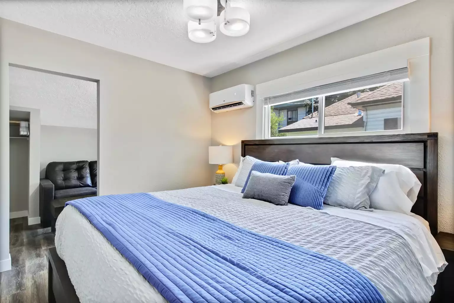 The Cozy Contemporary Cottage Home in Nampa Idaho - Nampa