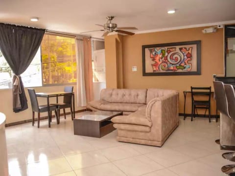 Two Bedroom Hot Tub Parc Poblado AC, Security