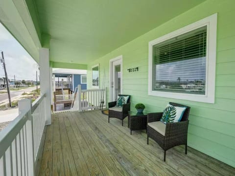 Crustacean Station 4BR / 3BA