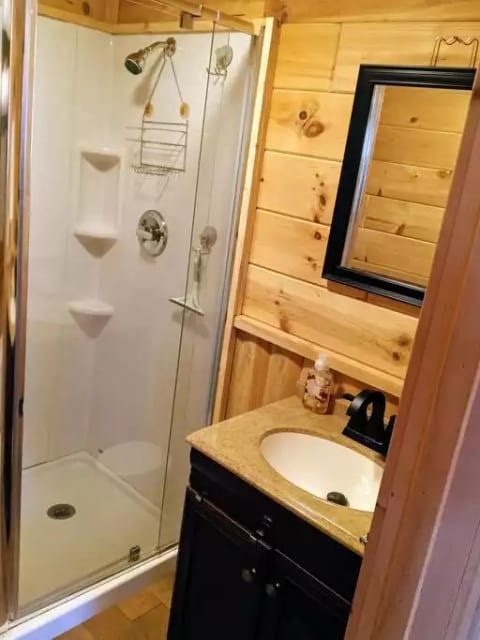 Stand up shower