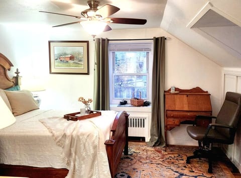 ext stay Design Apt at Sanctuary of the Swan 1Bdrm