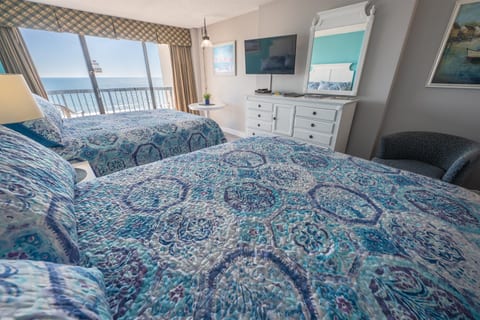 Compass Cove 662 - Oceanfront Studio