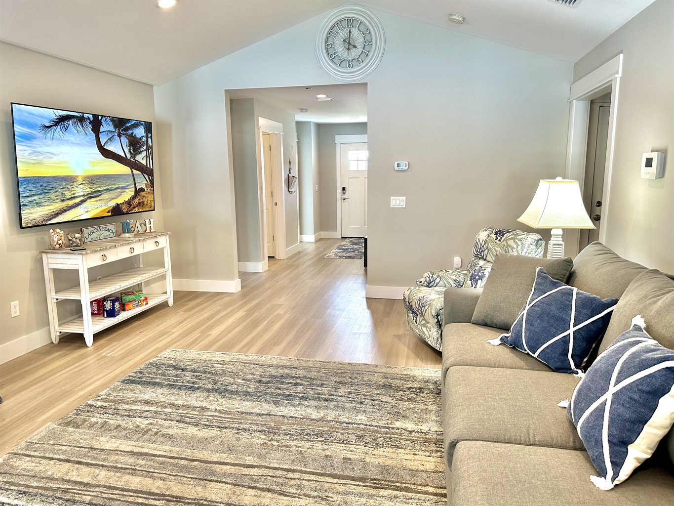 Living Room With Large 75' TV Living Room With Large 75' TV - Shell Yeah! - Panama City Beach