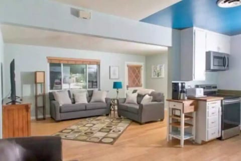 Living Room entry