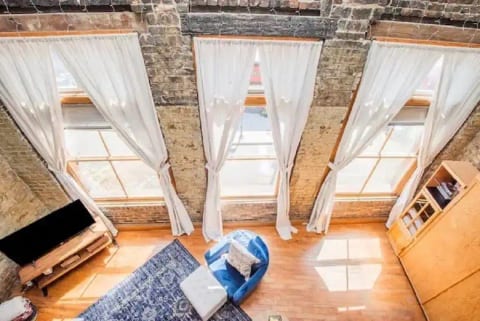 Downtown Loft - Pet Friendly - Heart of Old City