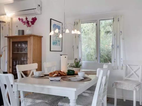 Dining roomType
