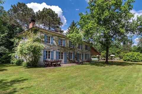 Stunning Rural Retreat - L' Airial, Moustey