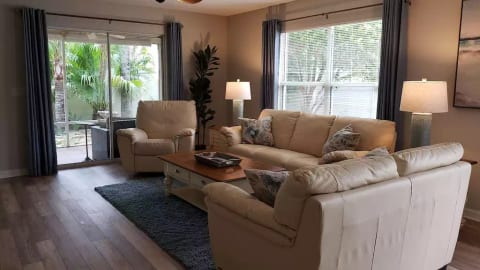 Comfortable LR leather furniture with reclining chair
