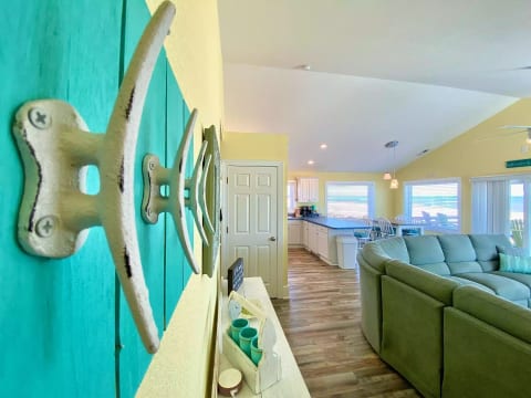 Step inside and Experience Beachfront Living!