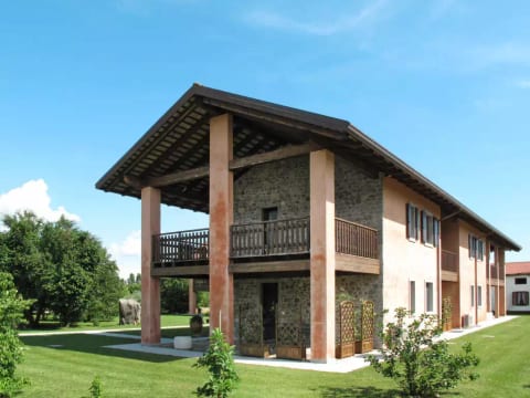 Domus Magna