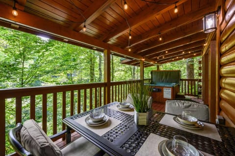 Cocoa Cabin