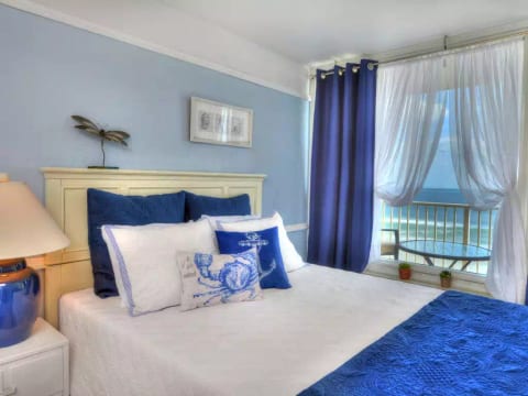 Perfect view of the OCean and your Private Balcony from your bed !!
