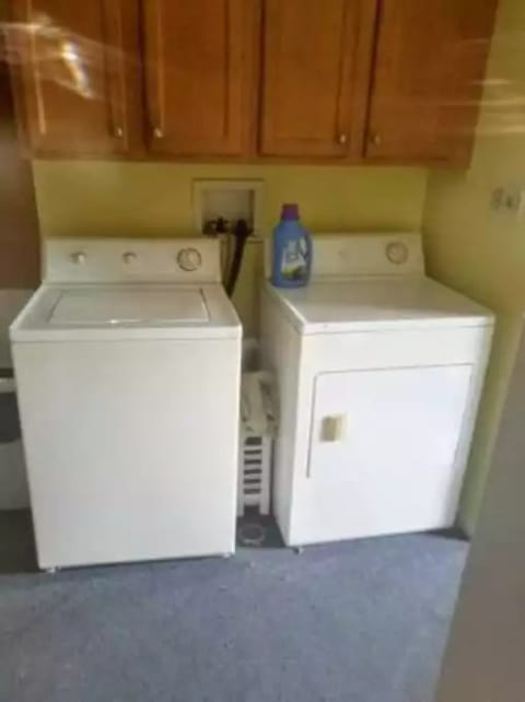 Whole house--access to Entire Lehigh Valley!
