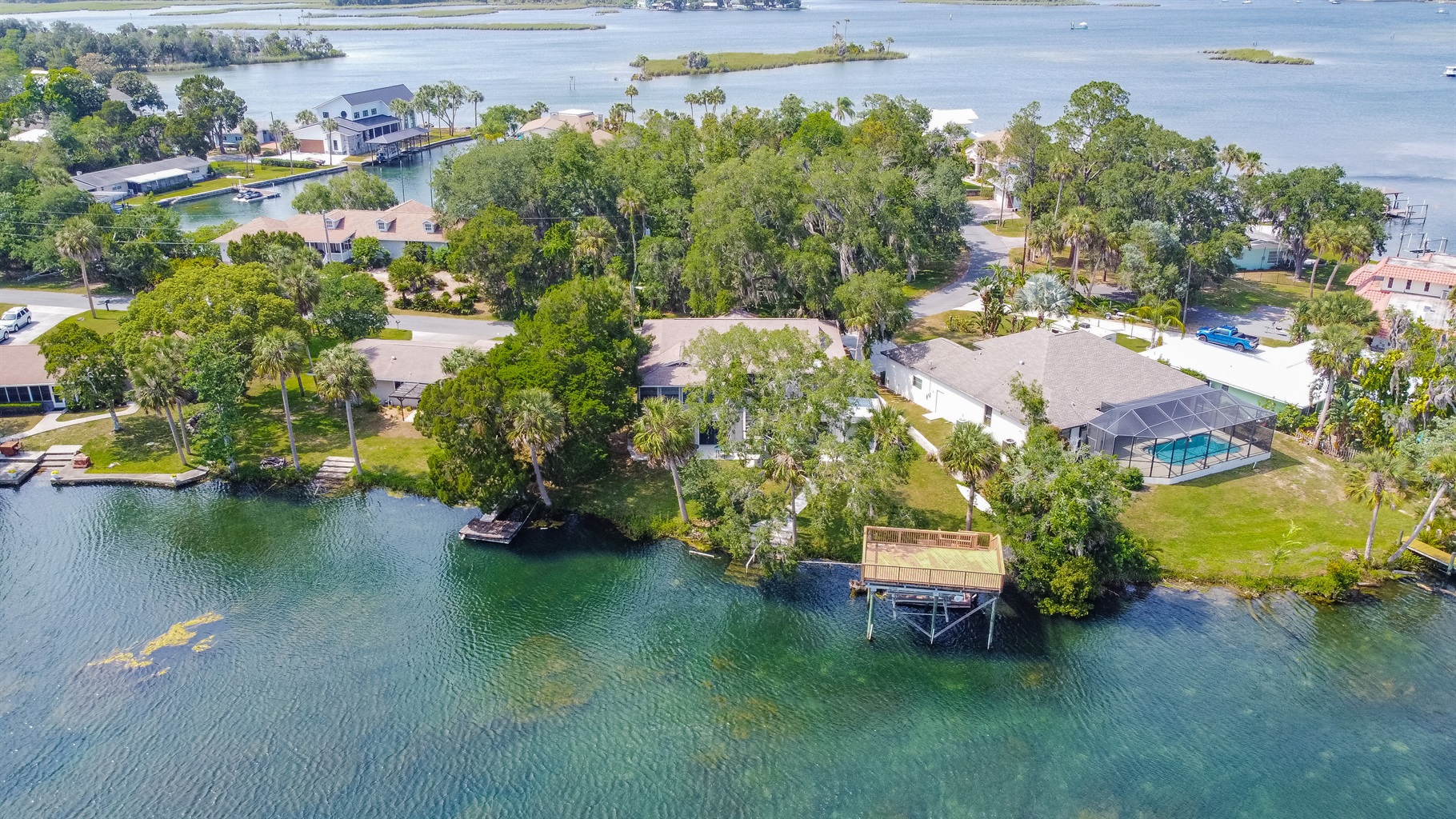kings-bay-inlet-front-house-with-5-bedrooms-and-3-bathrooms/