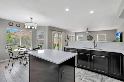 Gorgeous SURPRISE GEM Modern Oasis min to all
