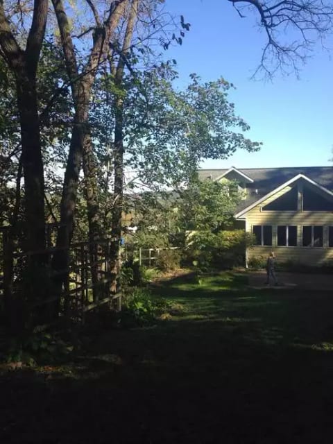 Decorah Valley Home with a View (Apartment 2)