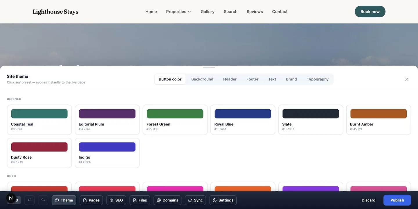 The Site theme panel with colour presets such as Coastal Teal, Forest Green and Royal Blue